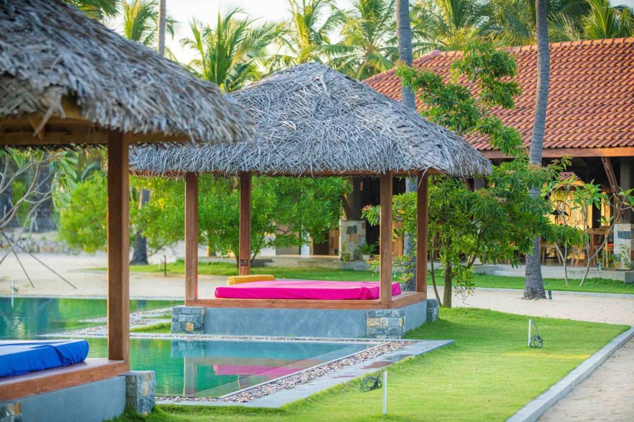 Blue Waves Kite Surfing Beach Resort Калпития Экстерьер фото